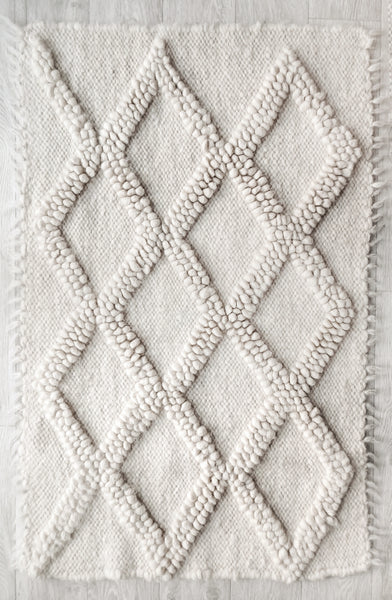 Tern ivory white rug
