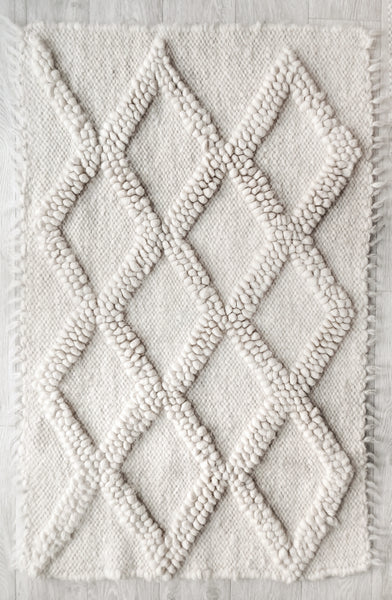 Tern ivory white rug
