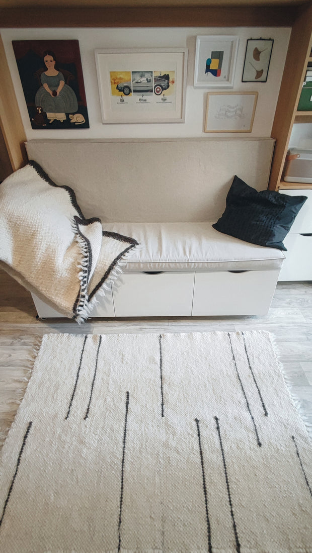 Strypa rug