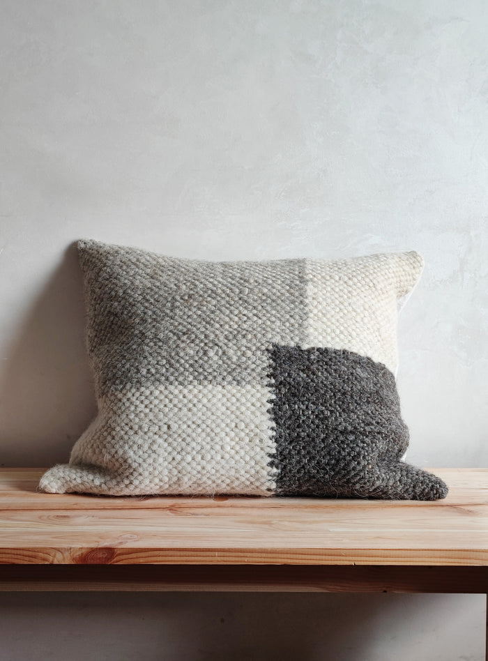 Rata pillow