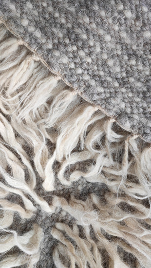 Vovnya rug light gray base, irregular shape