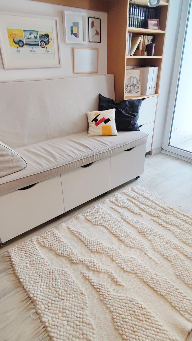 Milova rug