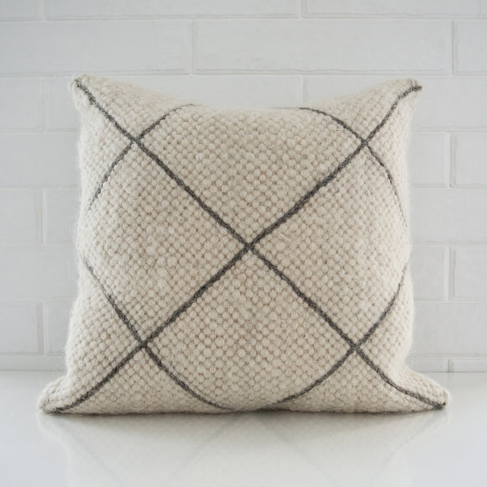 Strymba pillow
