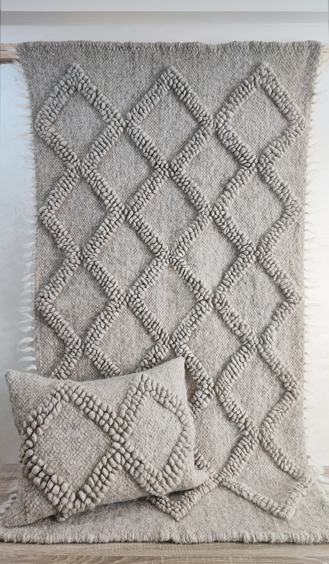 Tern gray rug
